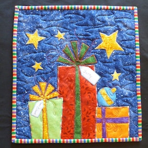 Holiday Wall Hanging