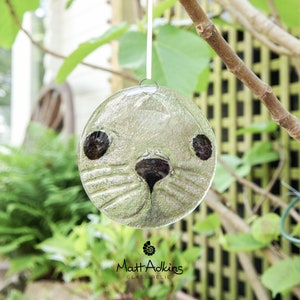 Seal Glass Suncatcher 12cm(5&quot;), hanging ornament, housewarming gifts, garden decor, yard art fused glass, thank you present, nanny gift