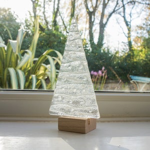 Large Fused Glass Christmas Tree White 22cm (8 1/2" tall), Green Fused Glass Christmas tree Decoration with wooden block, Christmas ornament