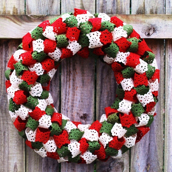 Holiday Wreath, Christmas Felt Ribbon Wreath, Country Rustic Christmas