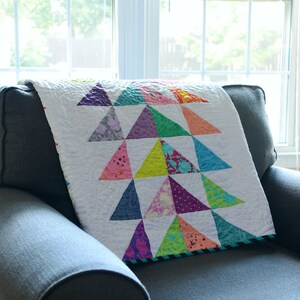 Chloe, digital quilt pattern in lap size. Charm pack and layer cake friendly design. image 6