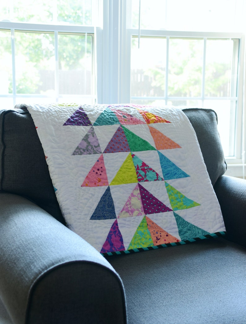 Chloe, digital quilt pattern in lap size. Charm pack and layer cake friendly design. image 6