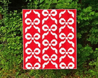 Festive Bows Digital pdf Quilt Pattern - Charm Pack and Fat Quarter Quilt Pattern, Throw Size Quilt, Holiday and Christmas Quilt Pattern