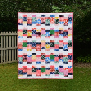 Beginner, Perfect Pattern for Pre-Cuts and Scraps, Looking Glass Quilt Pattern - Digital pdf - Baby, Toddler, Lap, Twin, and Queen Sizes