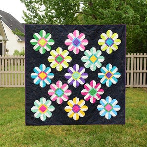 Pavilion Blooms Quilt Pattern - Digital pdf - Fat Quarter Friendly - Throw Size Quilt