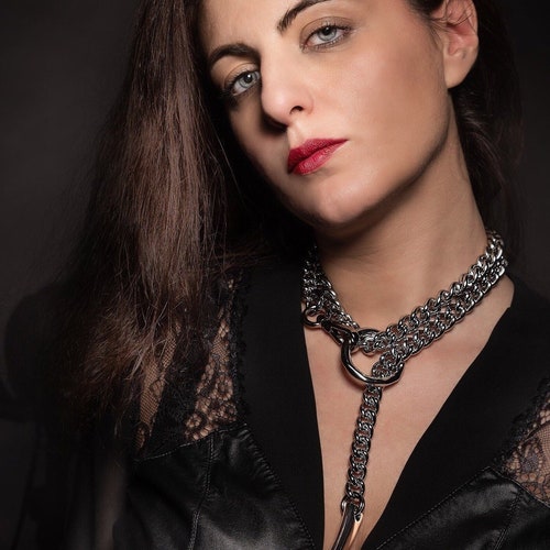 Elegant Slave Collar With Choking Chain 