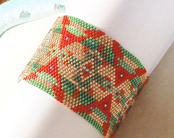 Handmade Peyote Bead Woven Cuff Bracelet in Gold, Red and Green, Southwestern Design, Peyote Bracelet, Cuff Bracelet