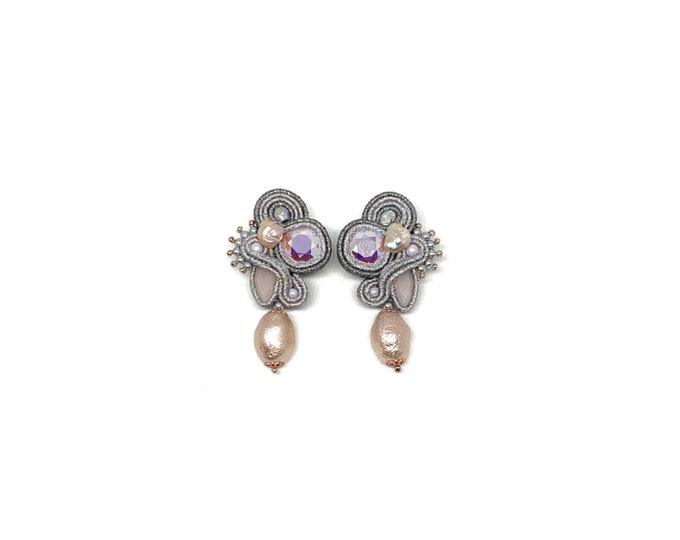 Liza small pink gray earrings