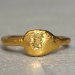 24K Gold Amorphous Ring - Hand Forged Solid Gold Band - Ancient Pure Gold Signet - Unisex 24k Gold Ring - Made To Order