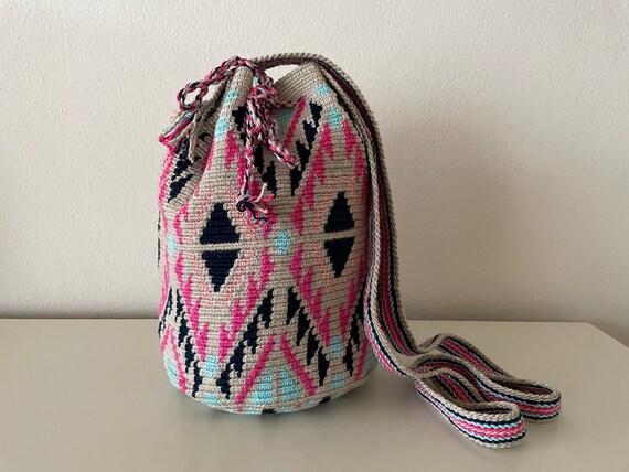 Beautiful Colors Crochet Pattern Wayuu Mochila Ply Split Braiding Pdf file DIY Quilt Motifs Etsy UK