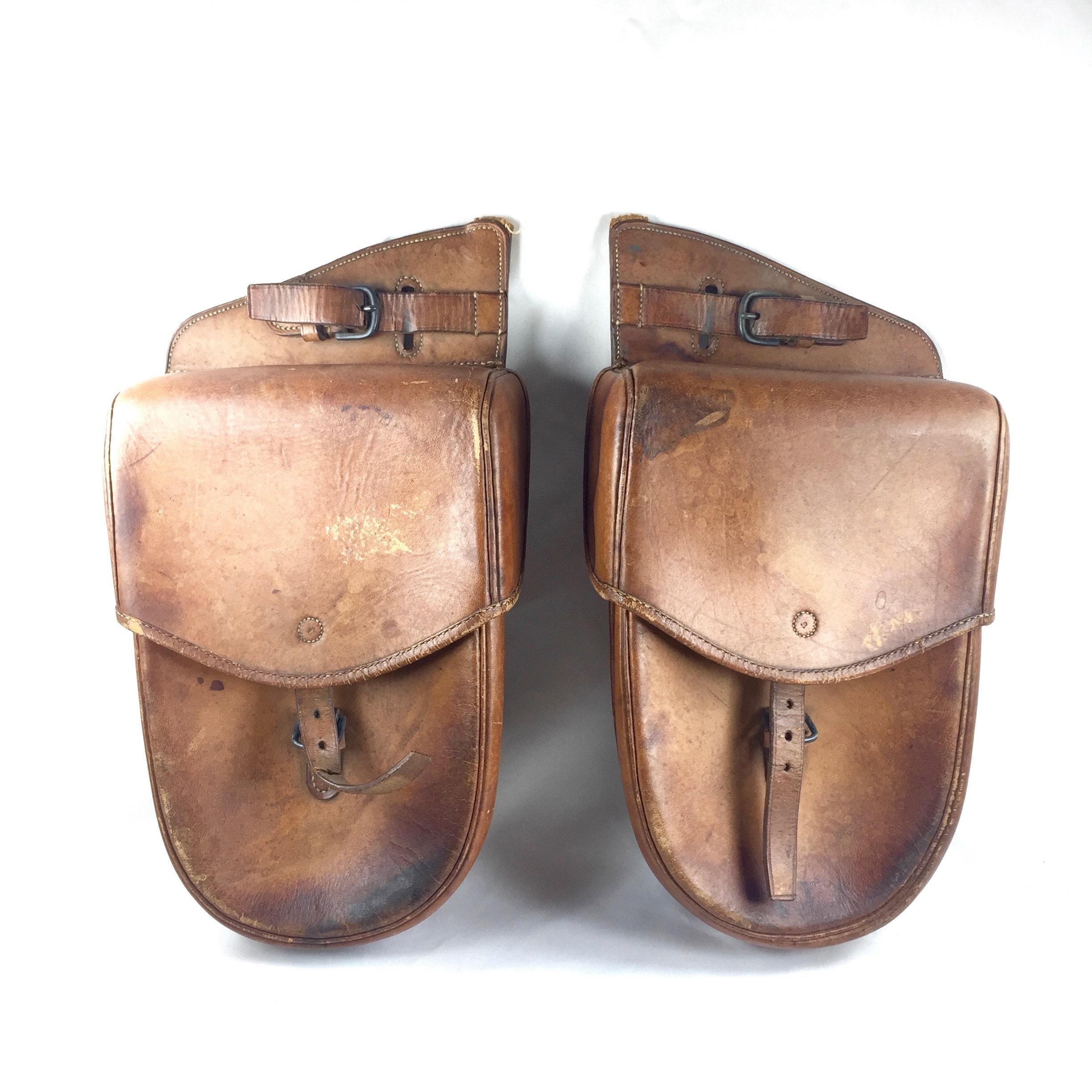 Hermes Saddle for sale Only 3 left at 65