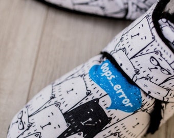 Amazing Christmas gift for a geek - Warm man indoor slippers with crazy bears 'OOPS ERROR', winter boots for kids and adults
