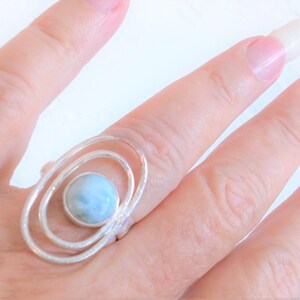 Echter Larimar Sterling Silber Ring Rund Solitär Gr. 8 Sonnensystem Universum New Old Stock Artistic gemarkt 925 Kuppel Statement Groß Groß