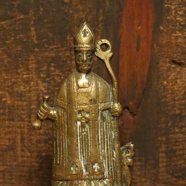 Antike detaillierte religiöse Statue des Heiligen Hubertus Schutzpatron der Jäger