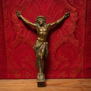 Antique wall hanging religious entire bronze corpus - four nail corpus