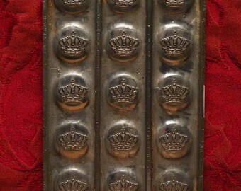 Antique flat mold chocolate mold of 15 x Crown Pralines (B)