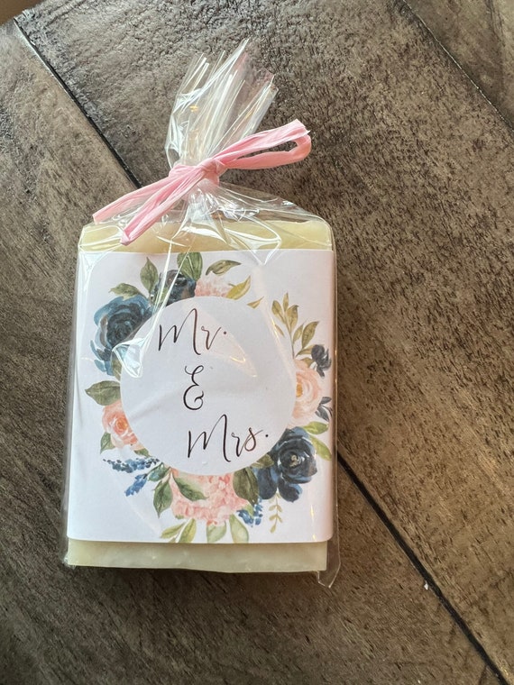 Wedding shower favors, bridal shower favor, baby boy shower favor, soap favor, navel and blush shower, greenery baby shower