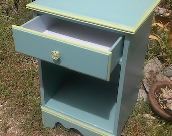 Night stand,Girls bedroom set,Girls bedroom furniture, Blue and Green bedroom set,Annie Sloan paint, Provence paint