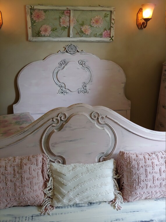 Footboard Bench 1940 Antique Bedroom Set Annie Sloan Painted Furniture Shabby Chic Decor Pink Bedroom Set Repurposed Florida Furniture