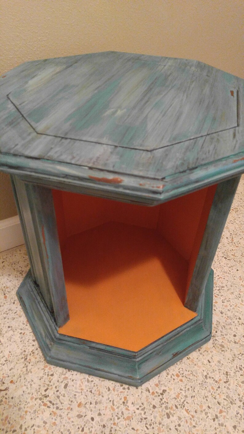 Dog Bed,End Table dog bed,Dog Bed furniture,Small Dog bed,Modern dog bed,Annie Sloan chalk paint non toxic for dog bed,Boho Dog Bed,Pet bed