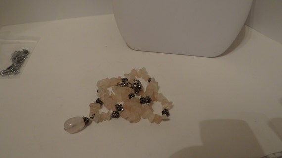 Rose Quartz Pendant with roe quartz chips with si… - image 4