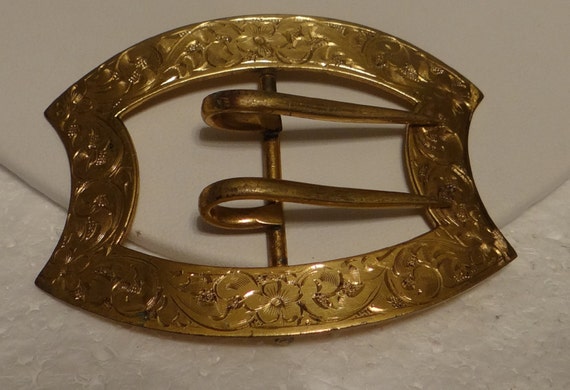 Belt Buckle Brass with Hand carved design - image 1