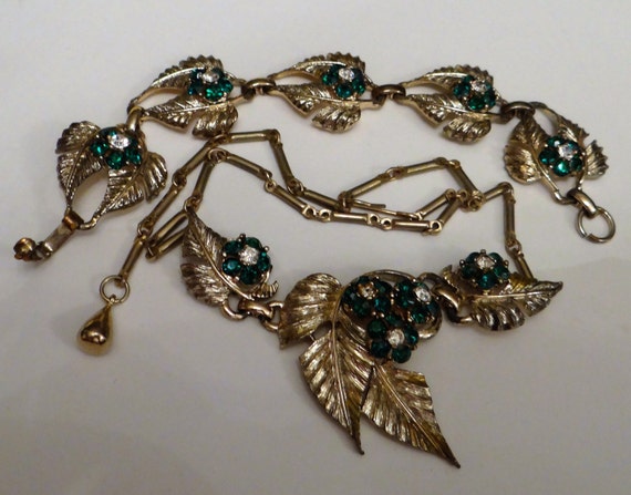 Vintage 1940's Necklace w bracelet flowers leaves - image 4