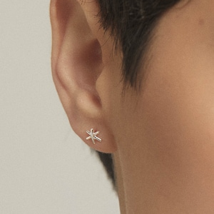 Silver Stud Earrings, Star Stud Earrings, Sparkle Earrings, Unique Stud Earrings, Minimalist Jewelry, Minimalist Studs, Small Stud Earrings