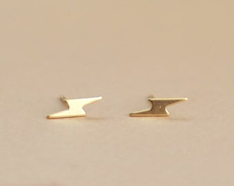 Lightning Gold Stud Earrings, Tiny Gold Jewelry for Women, Lightning Earrings Stud, 14k Lightning Studs, Tiny Gold Studs, 14k Stud Earrings