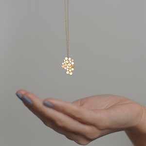Cluster Necklace, Unique 14k Gold Pendant Necklace, Minimalist Solid Gold Necklace, Solid Gold Jewelry, Dainty 14k Gold Necklace, Artistic