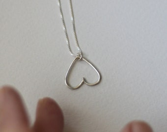 Silver Heart Necklace, Minimalist Heart Jewelry, Sterling Silver Heart Pendant, Heart Wire Necklace,Heart Boho Necklace,Dainty Heart Pendant