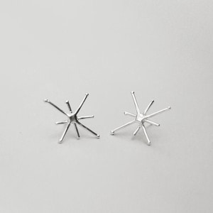 Sparkle Earrings, Celestial Stud, Unique Stud Earrings, Minimalist Jewelry, Minimalist Studs, Star Stud Earrings, Star Point Earrings