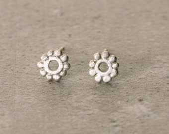Silver Flower Studs, Floral Stud Earrings, Tiny Flower Studs, Dainty Flower Stud Earrings, Unique Silver Jewelry, Nature Inspired Earrings