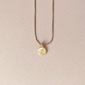 Minimalist Gold Necklace for Woman, Dainty Gold Necklace, Delicate Necklace, Unique Gold Necklace, Petite Pendant Necklace, Dot Necklace