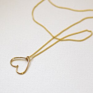 Gold Heart Necklace for Women, Dainty Heart Necklace, Minimalist Heart Necklace, Unique Gold Jewelry, Promise Heart Necklace, Delicate