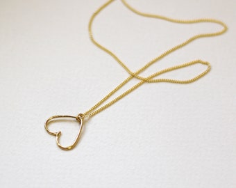 Gold Heart Necklace for Women, Dainty Heart Necklace, Minimalist Heart Necklace, Unique Gold Jewelry, Promise Heart Necklace, Delicate