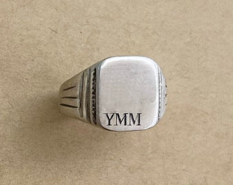 Personalized Signet Ring, Initial Signet Ring, Unique Silver Jewelry, Engraved Signet Ring, Customized Signet Ring, Silver Signet Ring