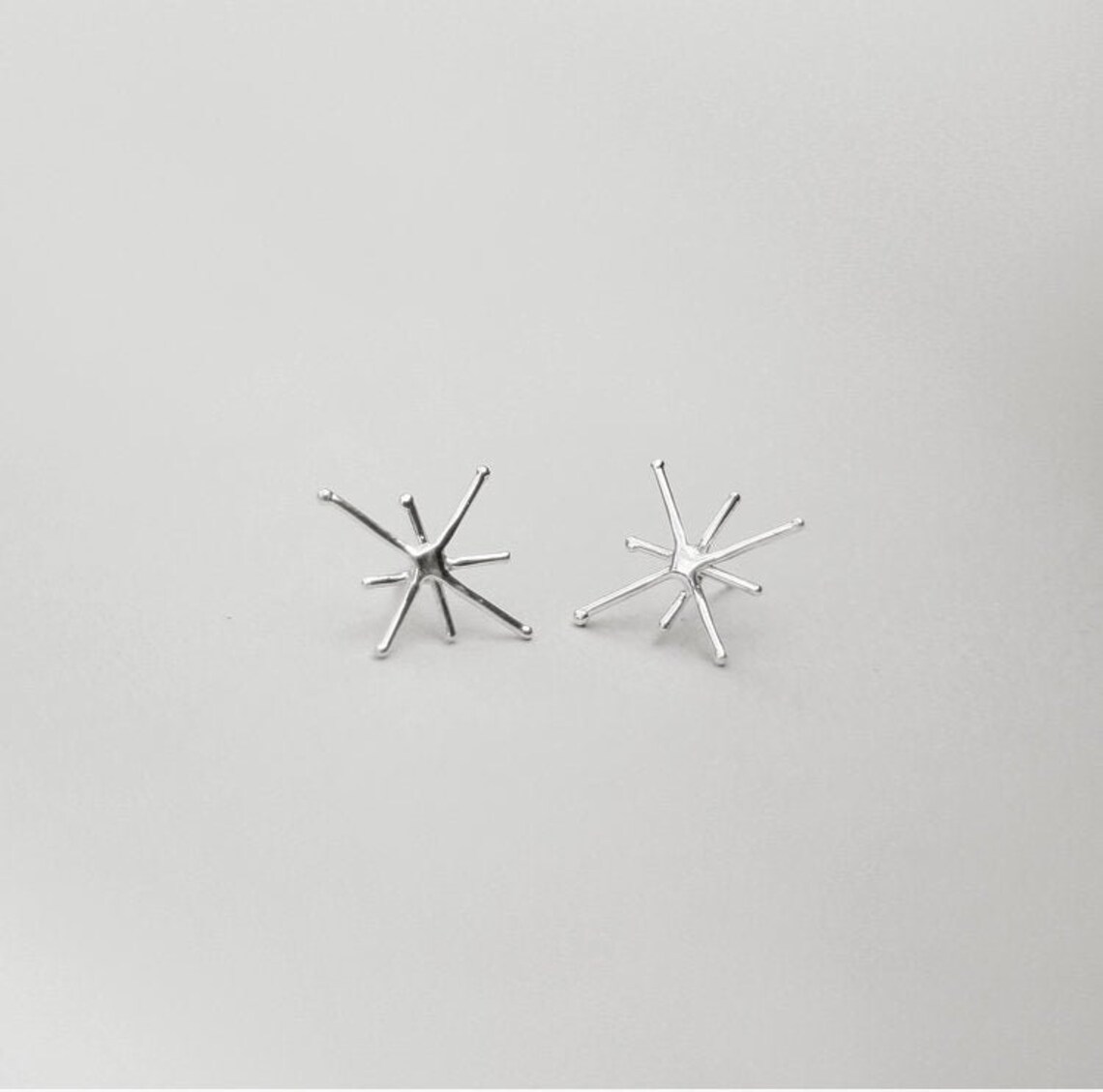 NORTHSTAR HANDBEADED EARRINGS main image 0