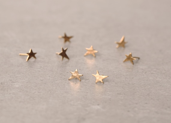 STAR STUD HAIR CLIP LARGE LIGHT GREY STAR STUD HAIR CLIP LARGE LIGHT GREY