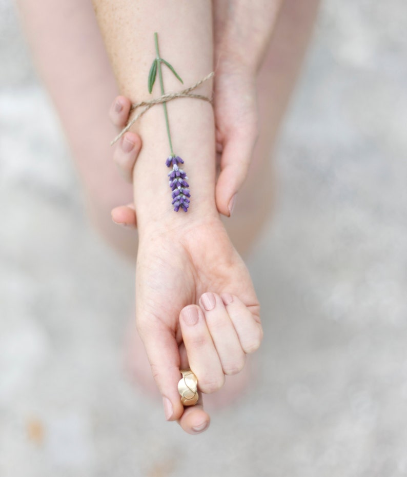 Petal ring, brass ring, holiday day gift, gift for woman, designer original bronze ring, hand made, baladi, statement ring, raw, rustic image 1