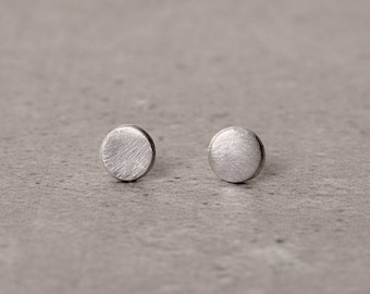 Boucles d’oreilles Dot, Boucles d’oreilles Disc Stud, Boucles d’oreilles Tiny Stud, Bijoux en argent uniques, Petits clous ronds, Boucles d’oreilles rondes minimalistes, Goujons délicats