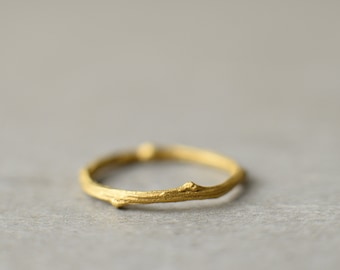 golden twig ring, Christmas gift, baladi, wedding ring, hand made jewelry, branch ring, natural,wedding band,engagement,minimalist, holiday