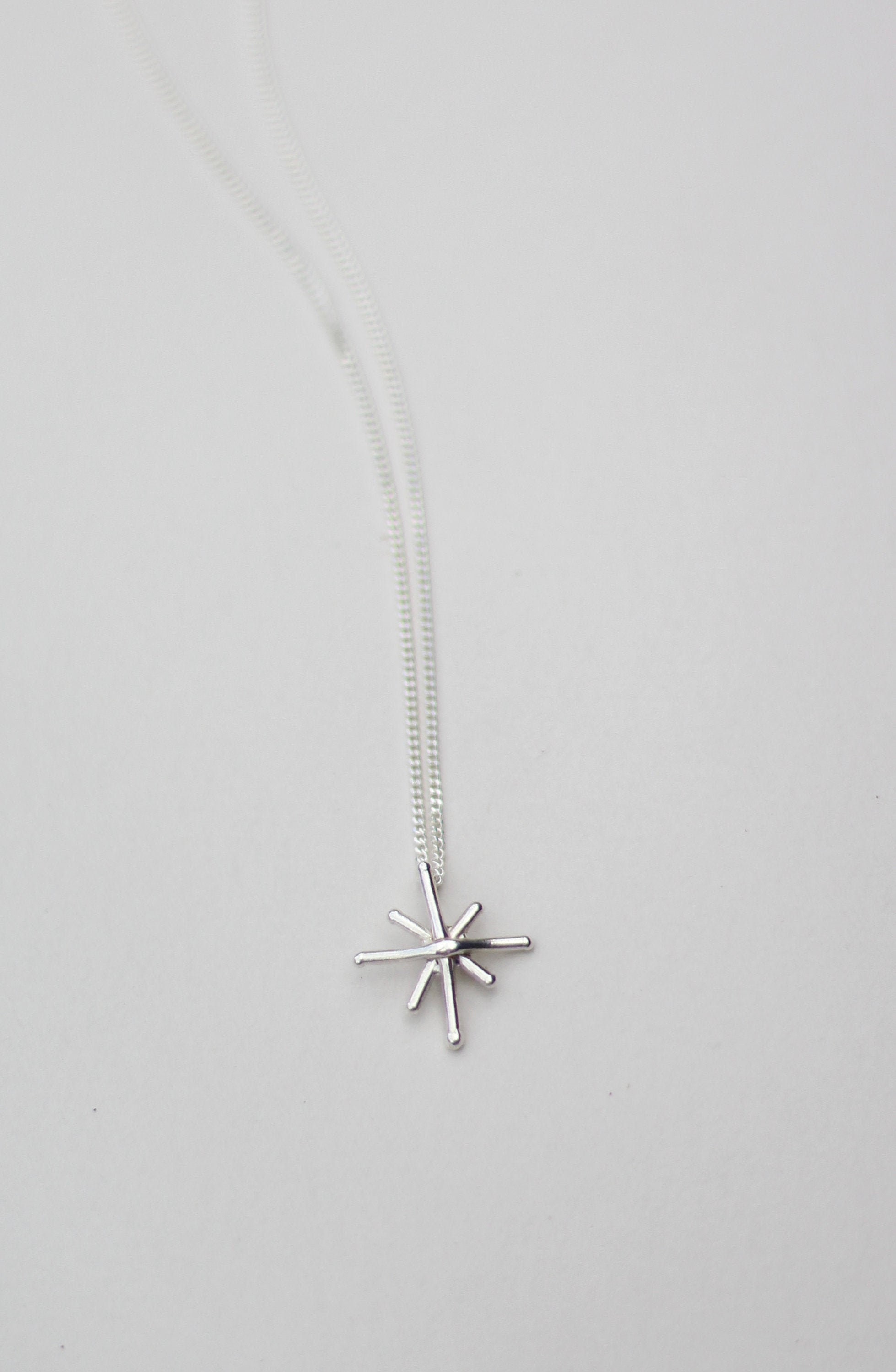 ☆関税込☆VINTAGE HOLLYWOOD★Sparkle Star String Necklace SterlingSilverNecklacewithStar