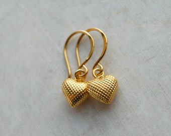 Gold Heart Earrings / For Lovers / Birthday Gift / Mother's Day Gift