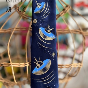 Vtg style handpainted Flying Saucers tie! Outer space! B-Movie!  40&#39;s 50&#39;s style novelty tie