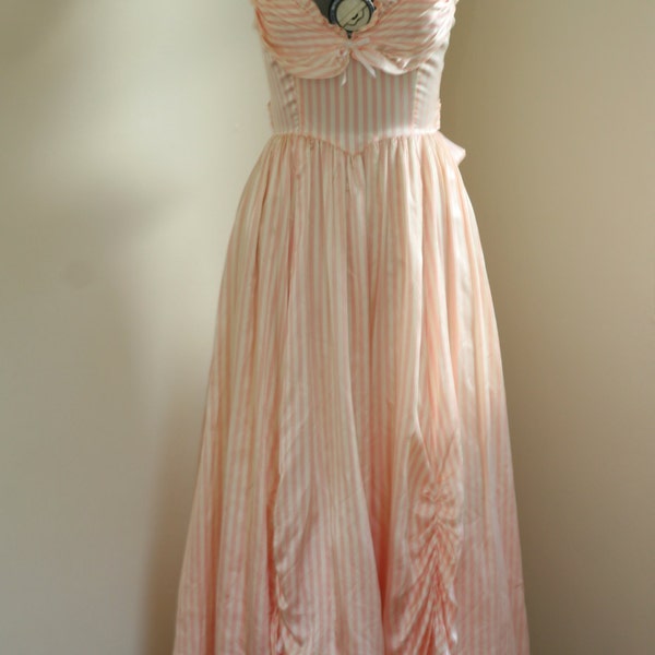 Gunne Sax by Jessica McClintock- Pink and White Stripe- 80s- Southern Belle Style Prom Dress- Size 5