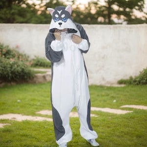 Wolf pajamas for adults 2025