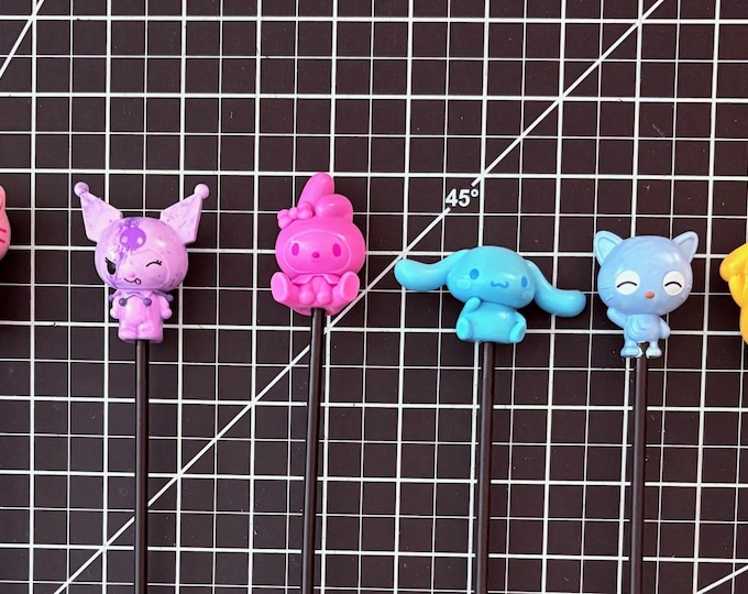 Wicked Wands - Kitty & Friends