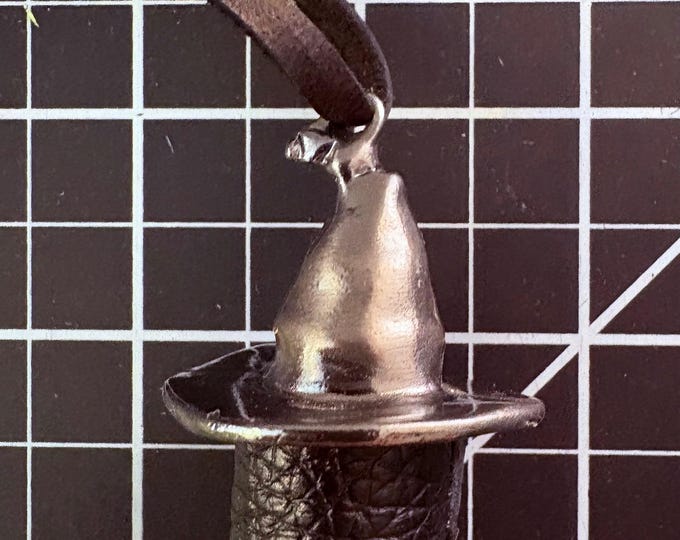 Witch Hat Leather Flogger