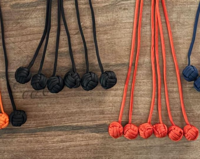Paracord Monkey Fist Flogger